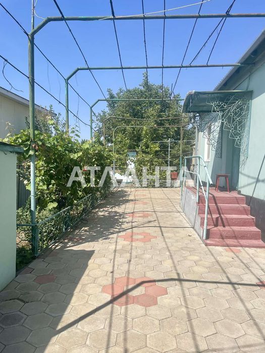 Капітальний будинок у Н. Дофінівці біля моря