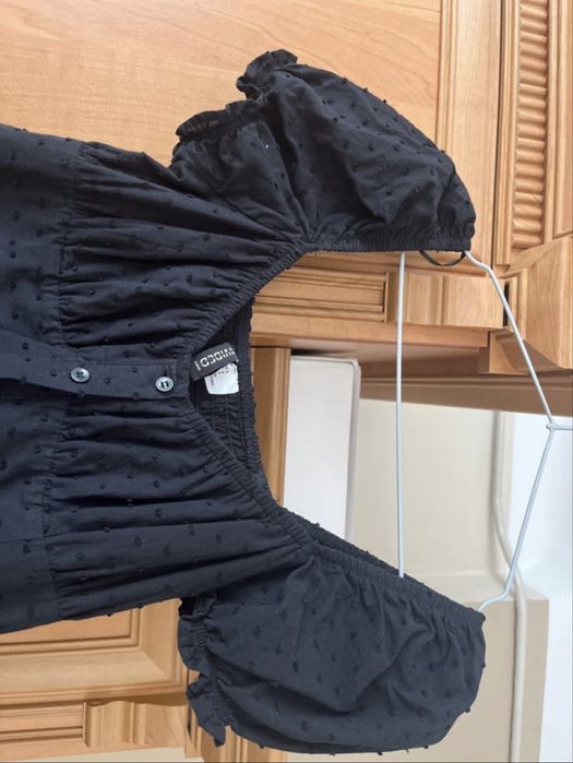 Sukienka z guziczkami  czarna