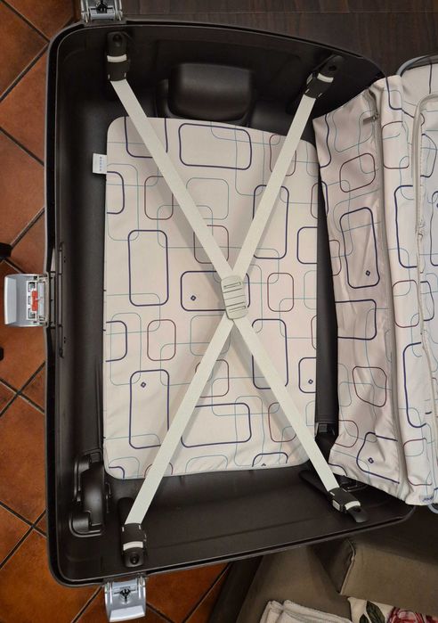 Mala de viagem SAMSONITE - COMO NOVA
