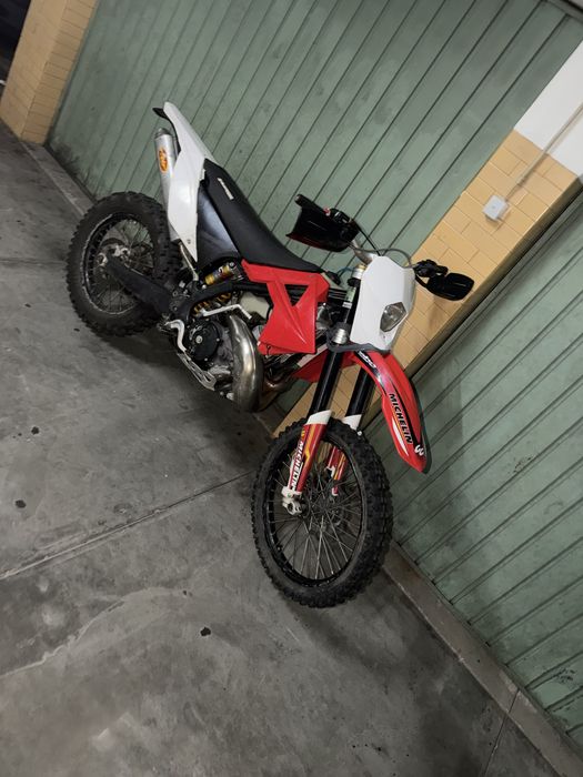 Gasgas 300cc 2T top top