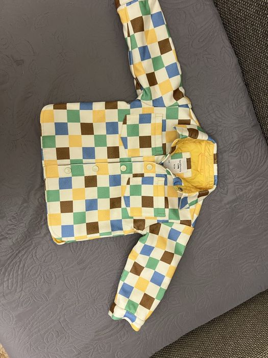 Продам весенне-осеннью курточку