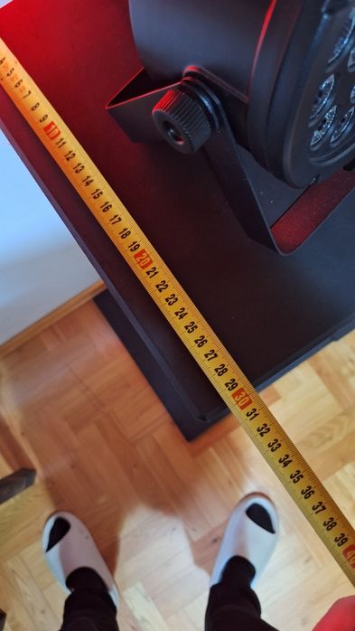 Towery Estradowe Drewniane 105cm
