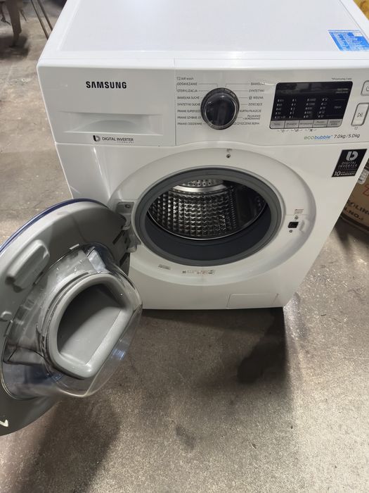 Прально-сушильна машина Samsung
