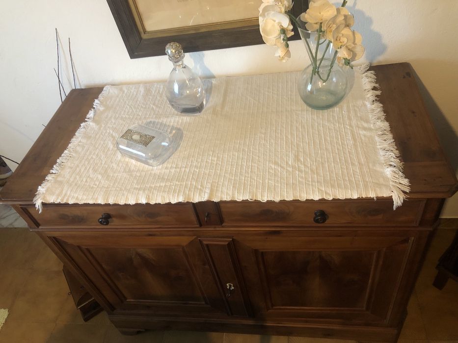 Móvel antigo (cerejeira maciça)