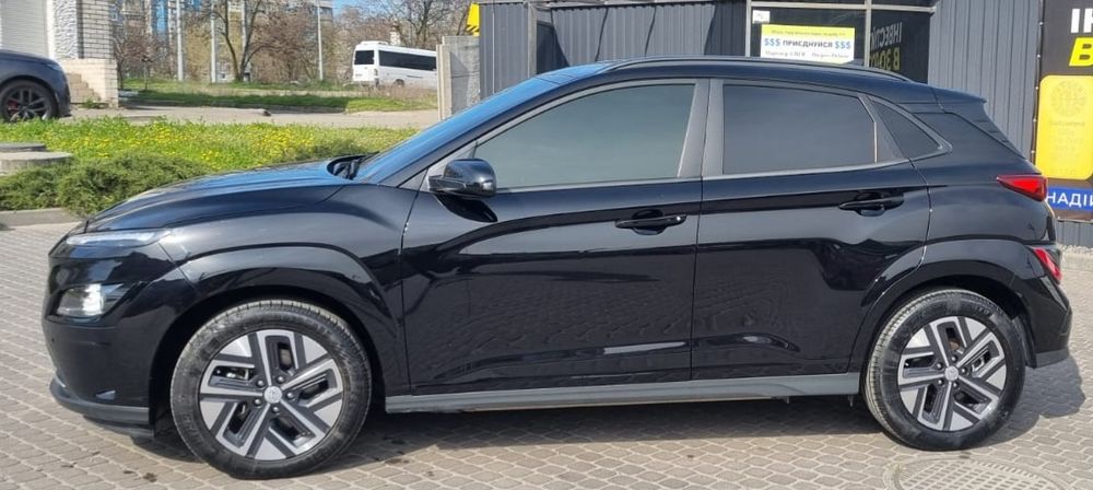 Hyundai Kona 2023 VIN TMAK281HFPJ097772 фото оголошення 4 з 7