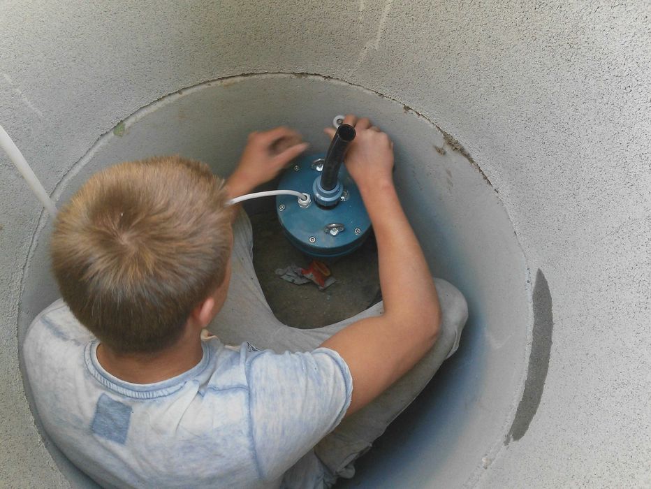 Ремонт Чистка Буріння Свердловин, демонтаж насосів, що застрягли