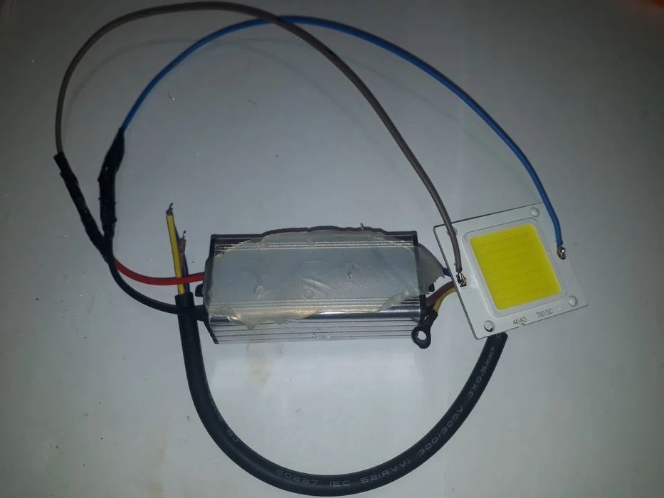 Драйвер 30W + светодиод 30Вт ремкомплект прожектора