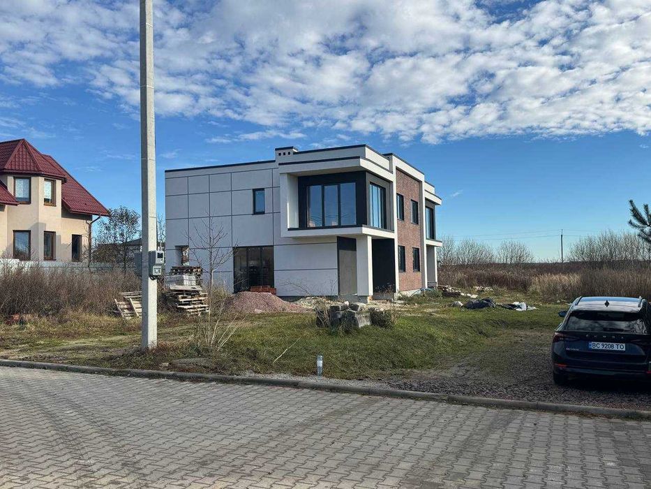 продаємо таунхаус|Пустомити|120кв.м 5сот