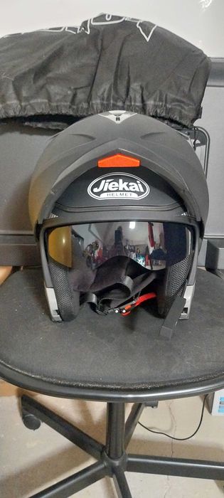 Capacet Jiekai como novo