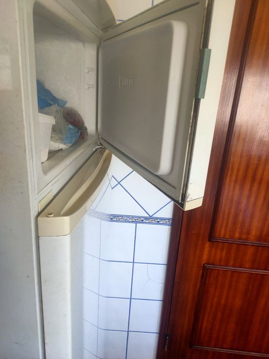 Frigorífico Teka com congelador