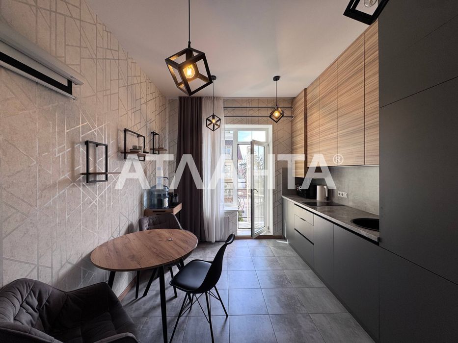 Однокомнатная квартира с ремонтом в ЖК Chelsea