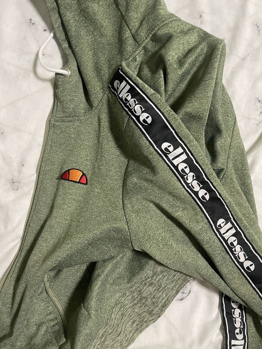 Кофта ellesse ідеал