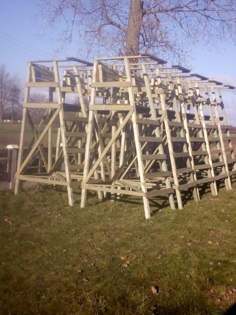 Zwyżka ambona myśliwska.