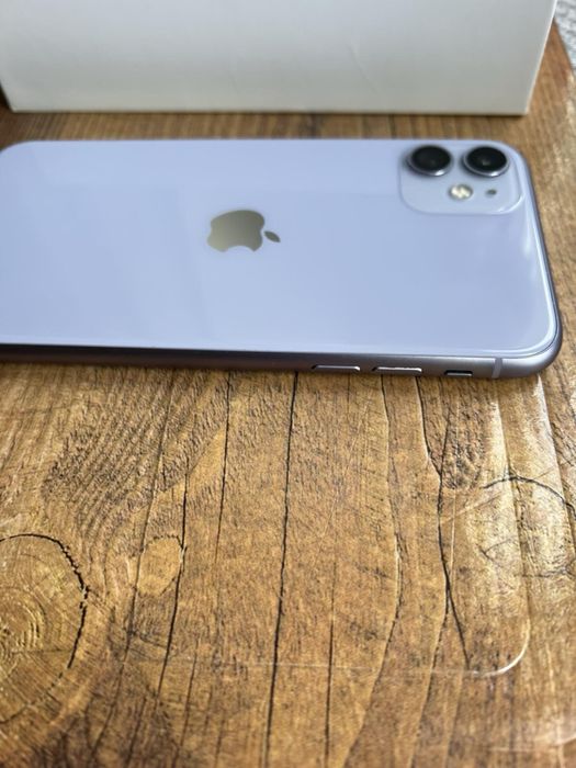 Продам Айфон 11 64 Gb