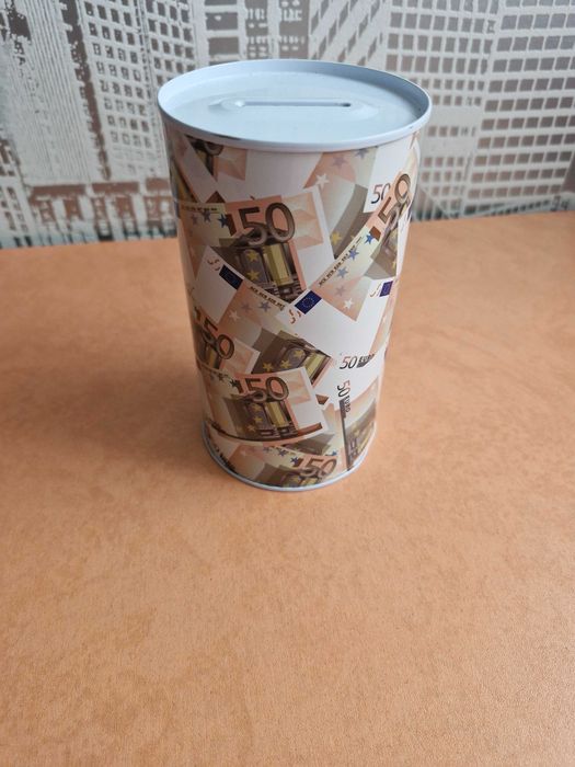 Skarbonka, puszka 50 euro