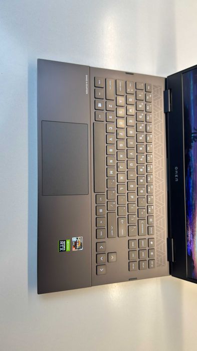 HP Omen 15.6" 144Hz Ryzen 5 5600H RTX 3060 6Gb 16Gb SSD 512 Gb
