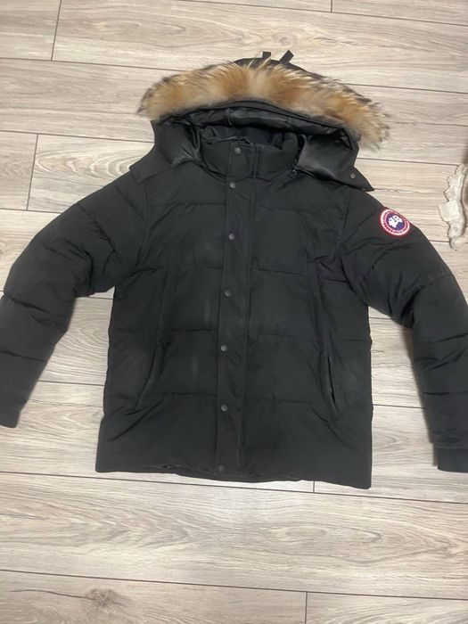 Пуховик canada goose черный
