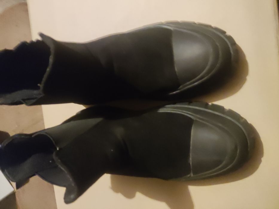 Trzewiki buty na szerokiej podstawie