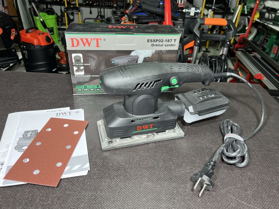 Шлифовальная машина вибро DWT ESSP02-187 T + регулировка скорости