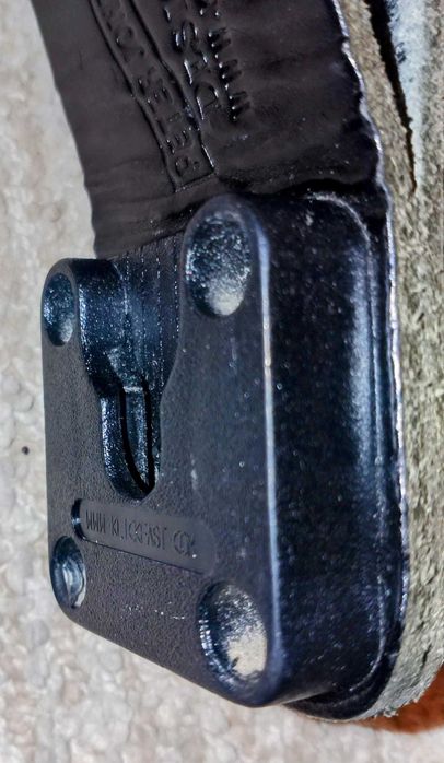 Фиксатор Klick Fast на ремень для рации и другого навесного