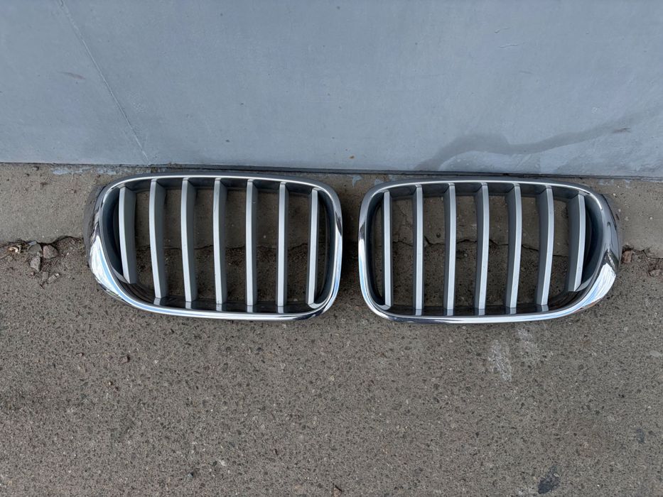 Оригінальні ніздрі BMW X3 F25 Рестайлінг (LCI) X-Line / Сатин-Хром