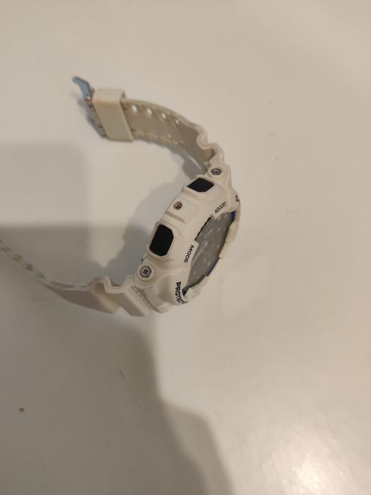 Casio G-shock GA-100b