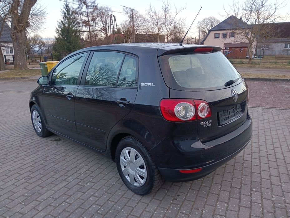 Golf 5 Plus 1.6b klimatyzacja, czujniki parkowania