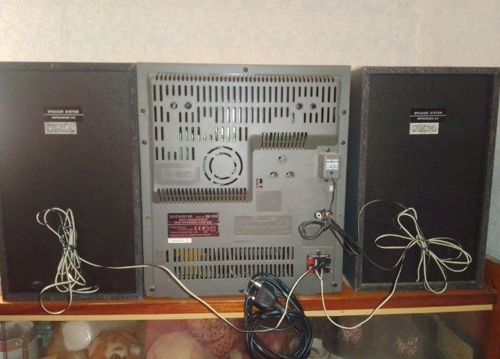 музичний центр DaewooXM-111E