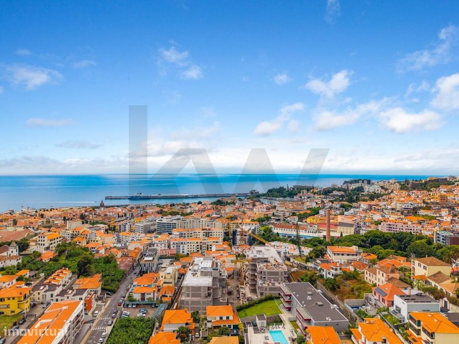 Edifício Lodge I Torrinha - Apartamento T2 no centro do Funchal!