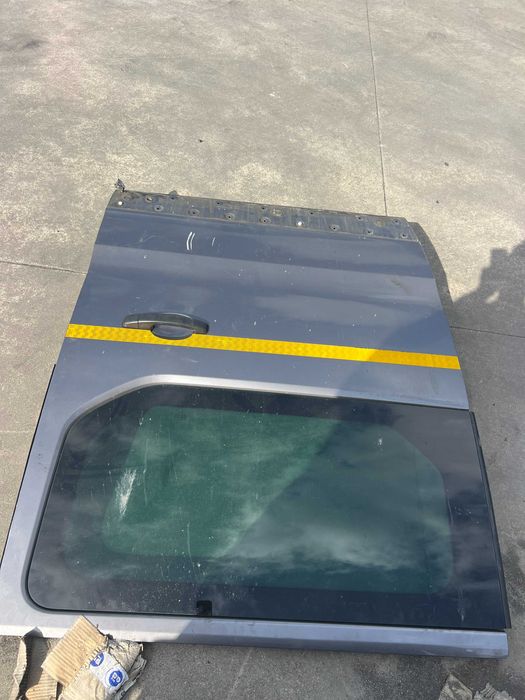 Porta lateral Renault Trafic 3 III Opel Vivaro