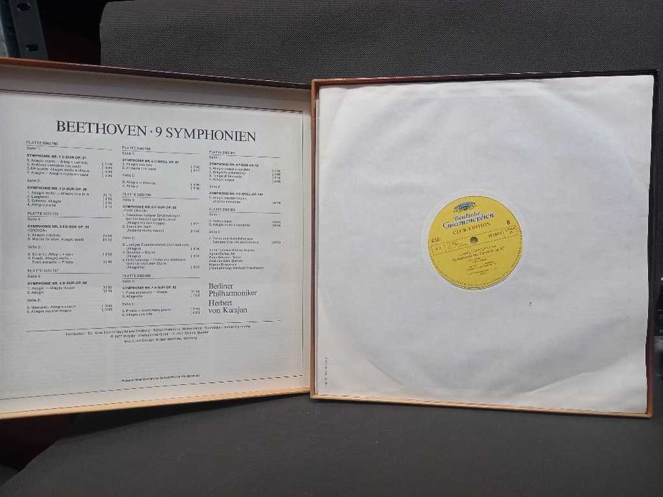 Album, Box 8 lp. Beethoven 9 symphonen Karajan, 8 płyt winylowych