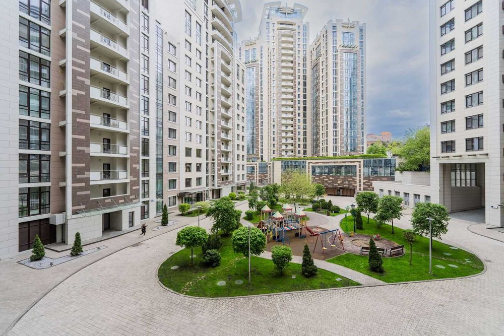Продаж 4к-квартири вул. Саперне Поле, 3, ЖК Бульвар фонтанів, 150 м²