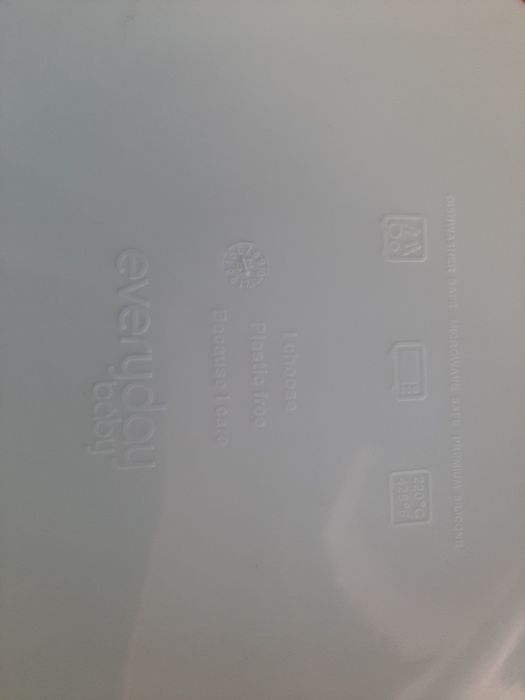 Pratos de silicone com ventosa