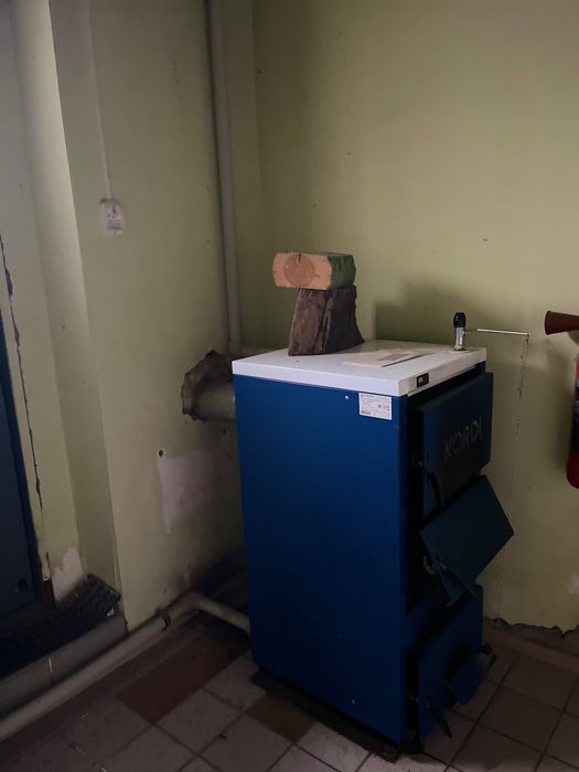 Продам комерційне приміщення