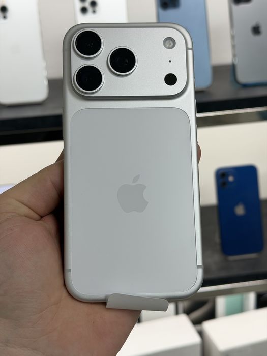 iPhone 17 Pro 1TB Silver New esim не активований