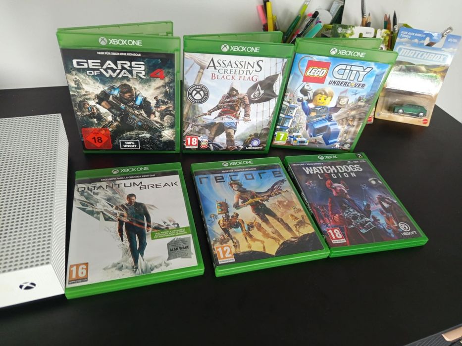 Konsola Xbox one z grami assassin lego