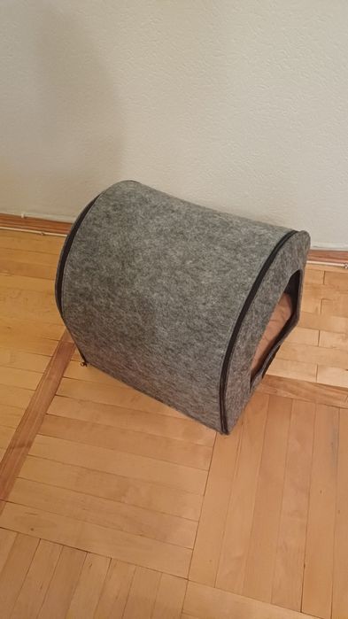 Домик для кошки, новый, войлок, легкий, складываеться, легкий.