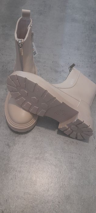 Nowe buty botki Zara 33