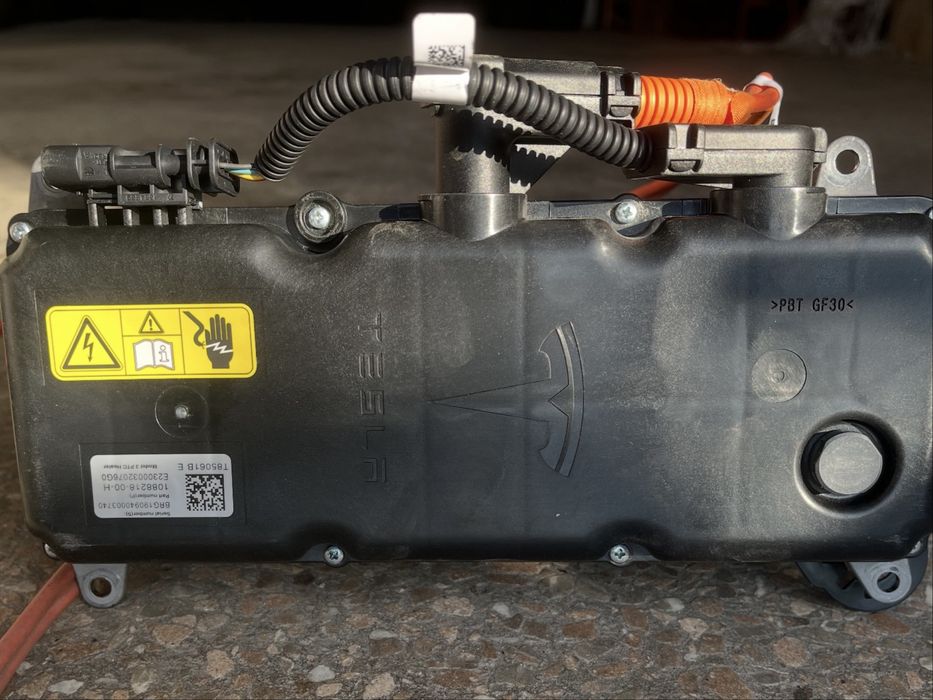 Tesla model 3 heater хітер неробочий