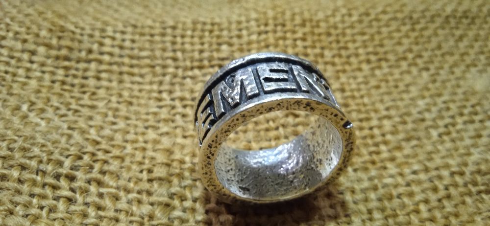 Кольцо перстень серебро.