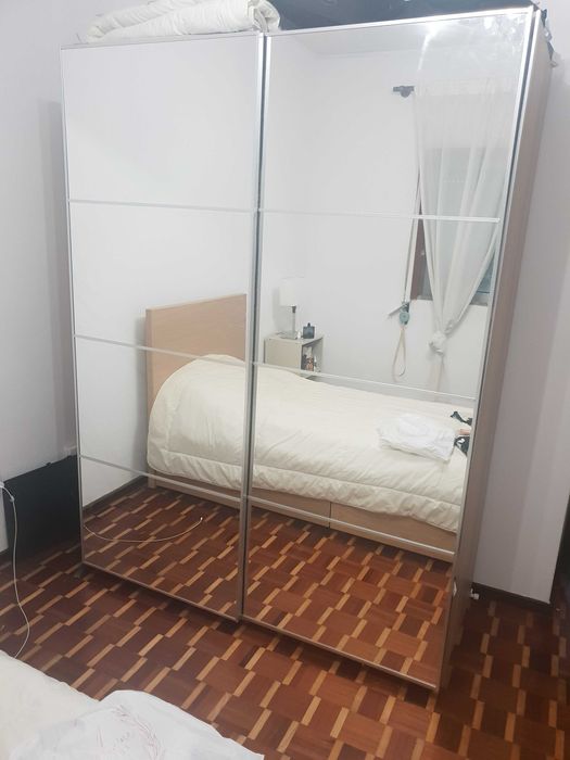 Roupeiro 2 portas como novo