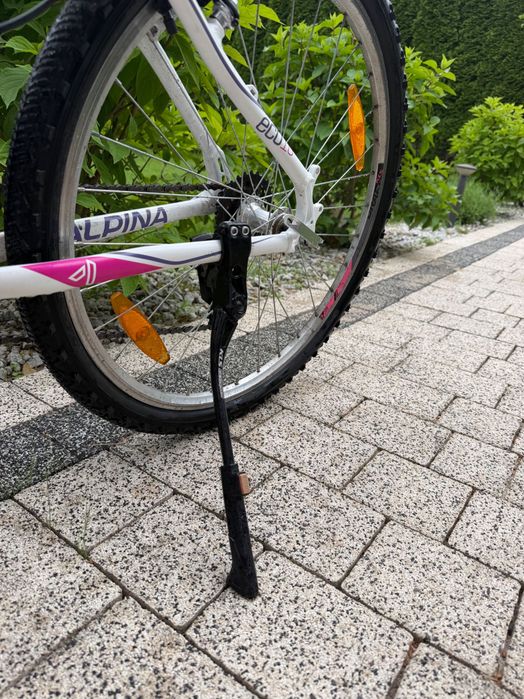 Rower młodzieżowy ALPINA eco lm10 biały z różowymi akcentami, 26-calowe koła