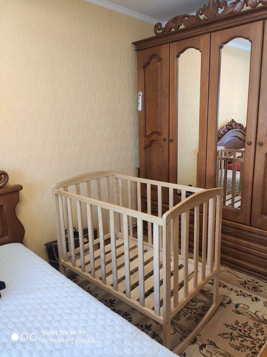 Продам колиску з матрацом