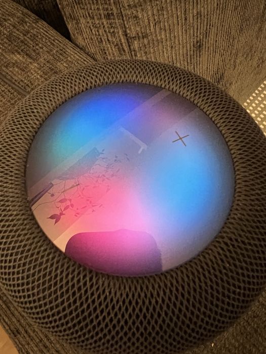 Apple HomePod 2 generacii