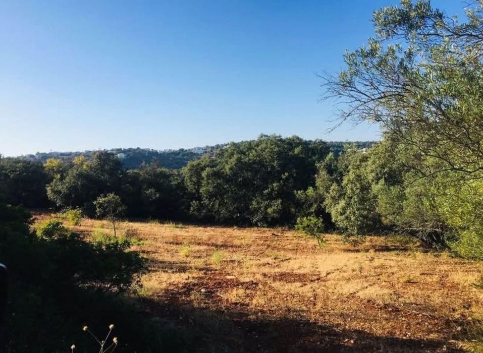 Vende se terreno zona goldra perto Ikea loule