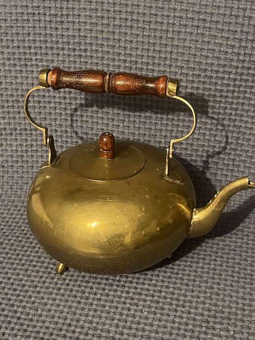 Винтажный латунный чайник .1,5 л