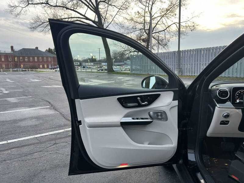 2024 Mercedes-Benz GLC