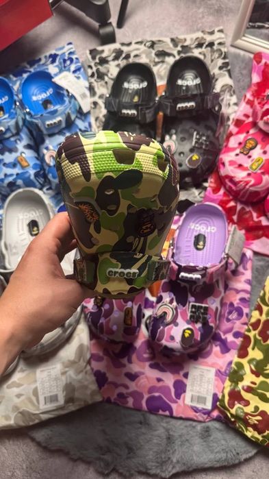 ‼️РОЗПРОДАЖ‼️ Crocs x Bape | Чорний, сірий, зелений, рожевий, синій, фіолетовий | Розміри 36–45