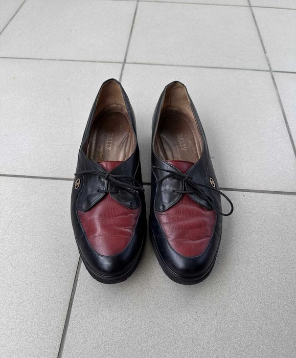 Buty skórzane Bally damskie eleganckie r. 41 (7,5)