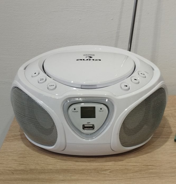 Radio z CD firmy Auna